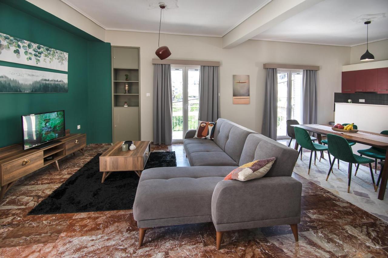 Emerald 110M2 Entire Floor Apt Steps To City'S Heart Kalamata Ngoại thất bức ảnh